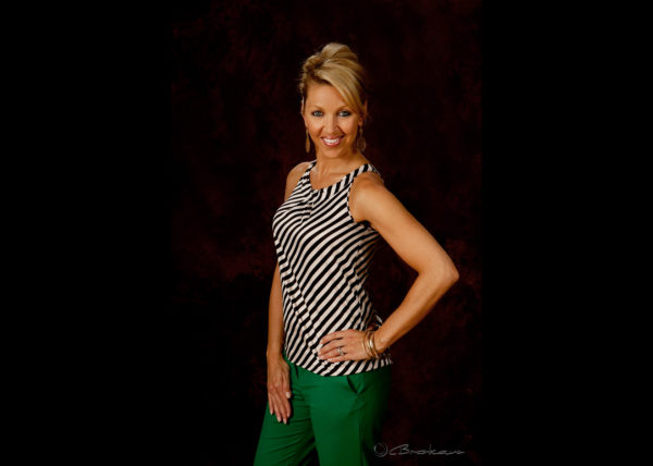 STUDIO HEADSHOT