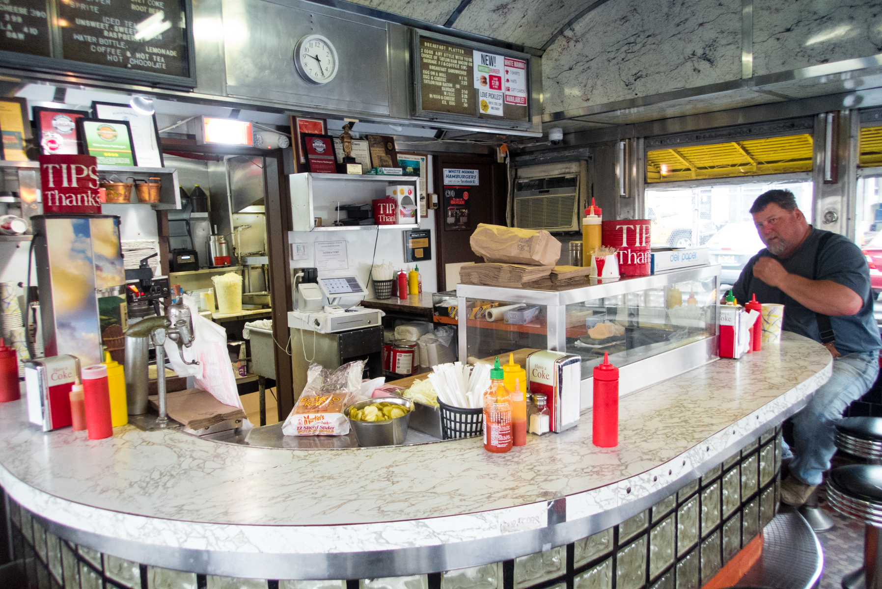 tiny-diner-brokaw-photography